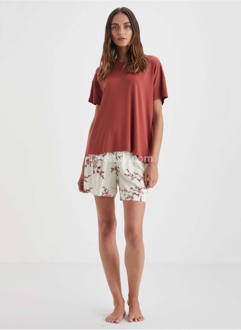 Женский комплект с шортами CATHERINES (S-M-L-XL)